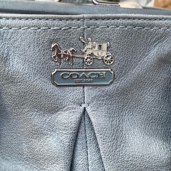 Coach Madison Leather Tote bag in a light blue color - Picture 2 of 10